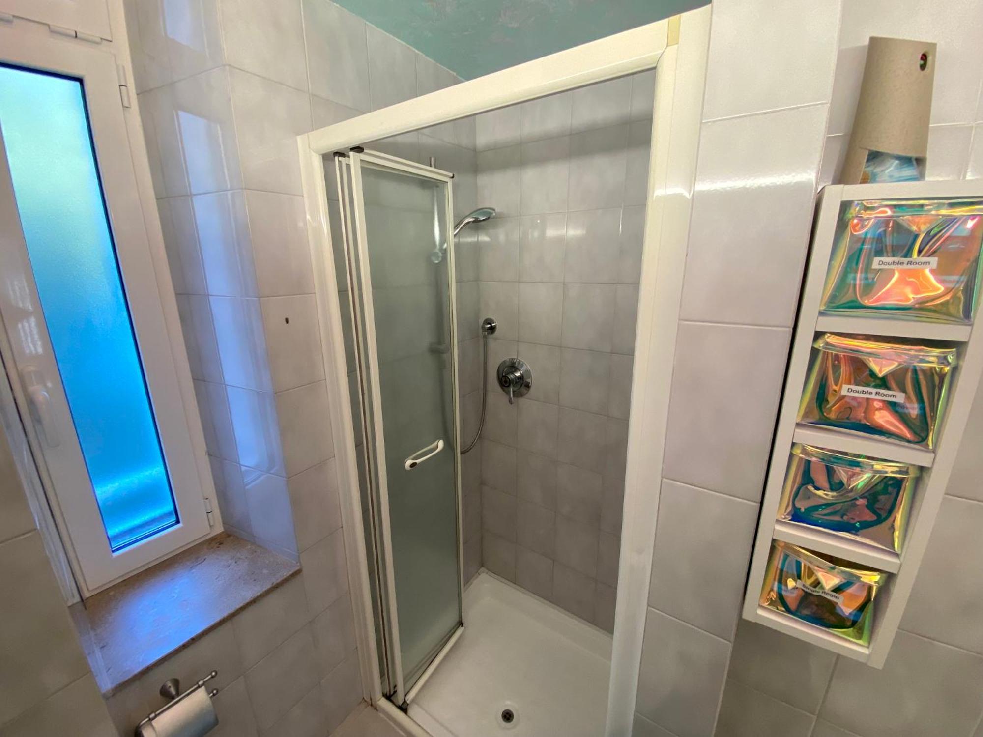 B&B Porto Vivo Trieste Bagian luar foto